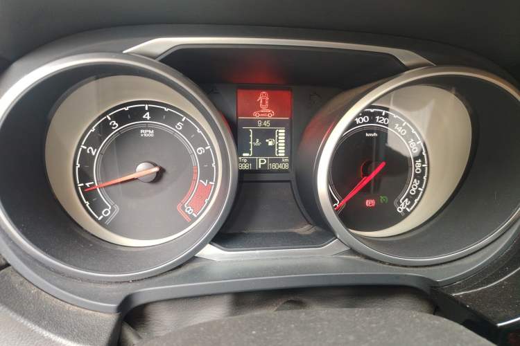 Used MG GS 2015 1.5TGI TST Luxury Edition Instrument Cluster