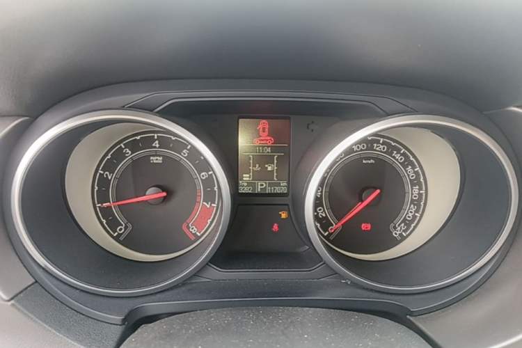 Used MG GS 2015 1.5TGI TST Elite Edition Instrument Cluster
