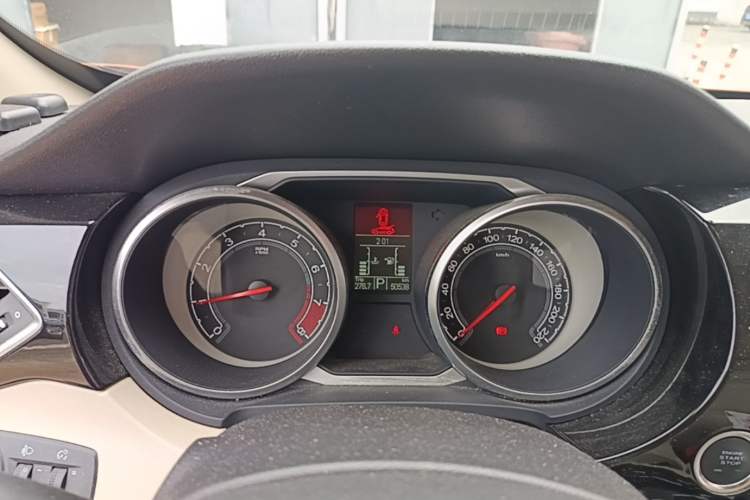 Used MG GS 2015 1.5TGI TST Luxury Edition Instrument Cluster