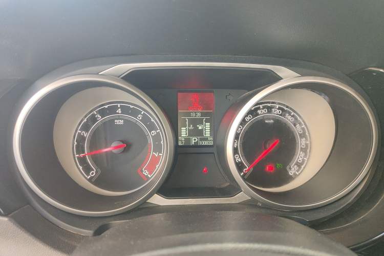 Used MG GS 2015 1.5TGI TST Luxury Edition Instrument Cluster