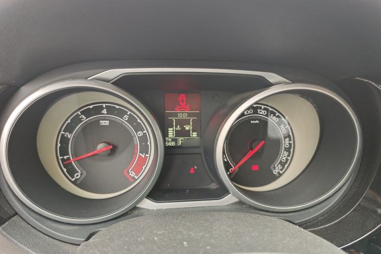 Used MG GS 2015 1.5TGI TST Luxury Edition Instrument Cluster