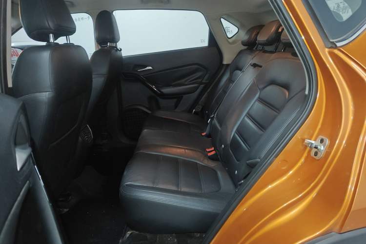Used MG GS 2015 1.5TGI TST Luxury Edition Interior 1
