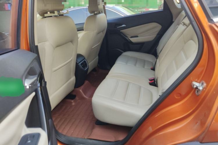 Used MG GS 2015 2.0TGI TST Luxury Edition Interior 4