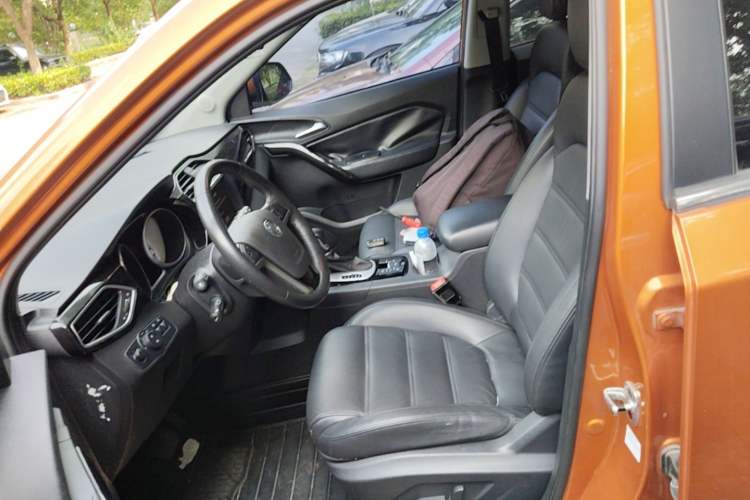 Used MG GS 2015 2.0TGI TST Luxury Edition Left Front Seat