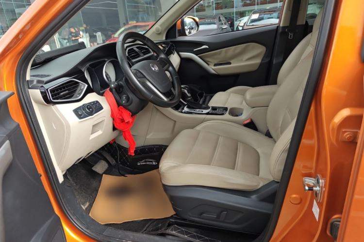 Used MG GS 2015 2.0TGI TST Luxury Edition Left Front Seat