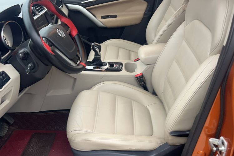 Used MG GS 2015 1.5TGI TST Luxury Edition Left Front Seat