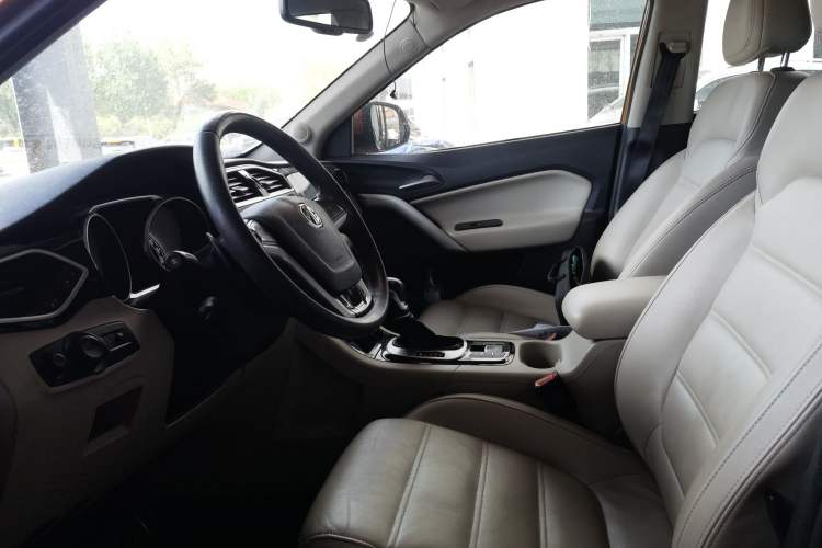 Used MG GS 2015 2.0TGI TST Four-Wheel Drive Flagship Edition Left Front Seat