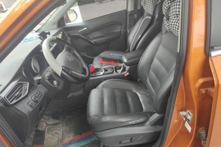 Used MG GS 2015 1.5TGI TST Luxury Edition Left Front Seat