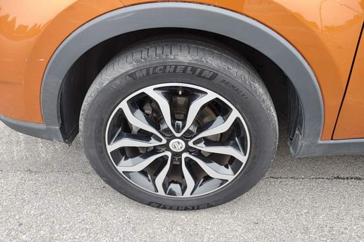 Used MG GS 2015 1.5TGI TST Luxury Edition Left Front Wheel Hub