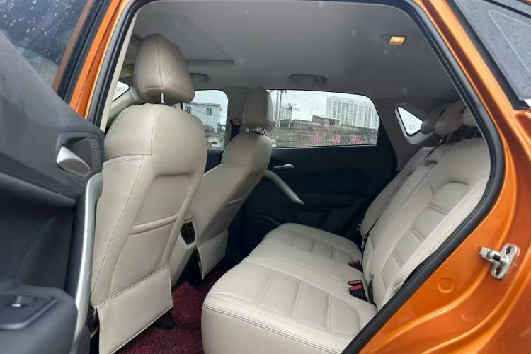 Used MG GS 2015 1.5TGI TST Luxury Edition Left Rear Seat