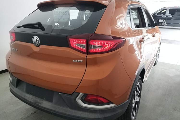 Used MG GS 2015 1.5TGI TST Luxury Edition Rear Right 45 Deg