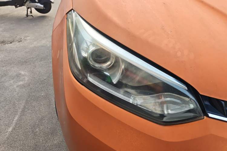 Used MG GS 2015 2.0TGI TST Luxury Edition Right Front Headlight