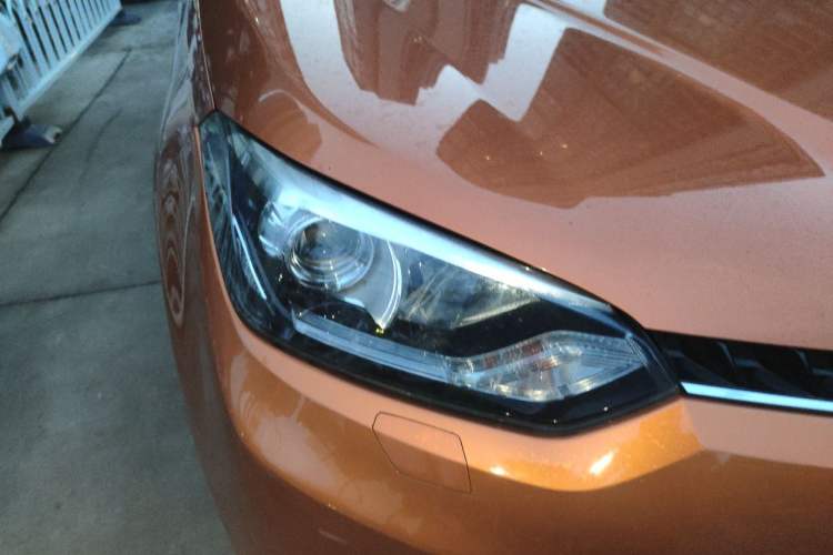 Used MG GS 2015 2.0TGI TST Four-Wheel Drive Flagship Edition Right Front Headlight