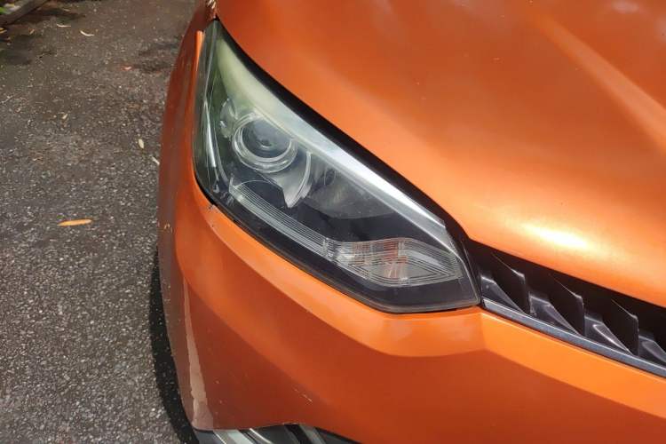 Used MG GS 2015 1.5TGI TST Luxury Edition Right Front Headlight
