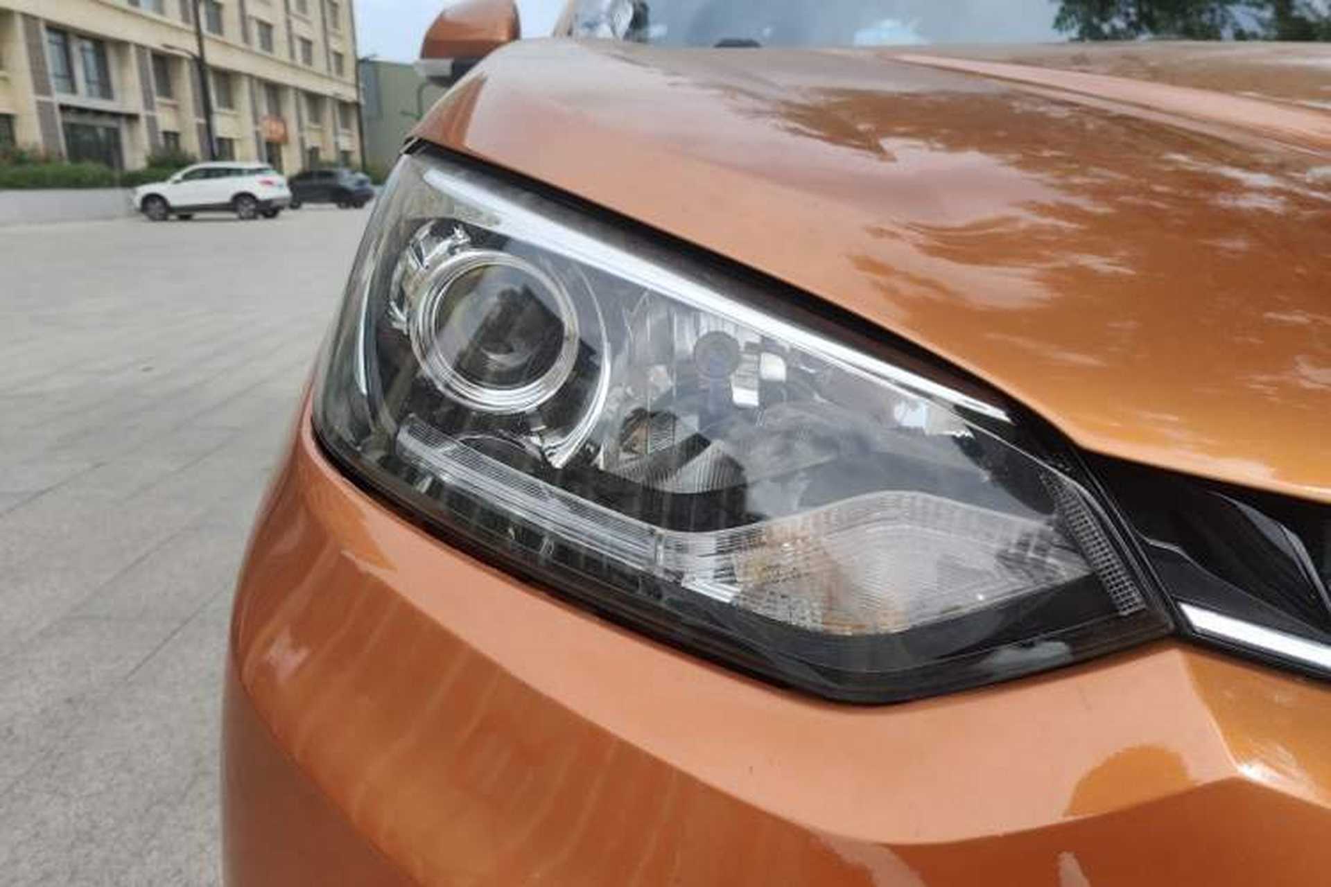 Used MG GS 2015 1.5TGI TST Luxury Edition Right Front Headlight