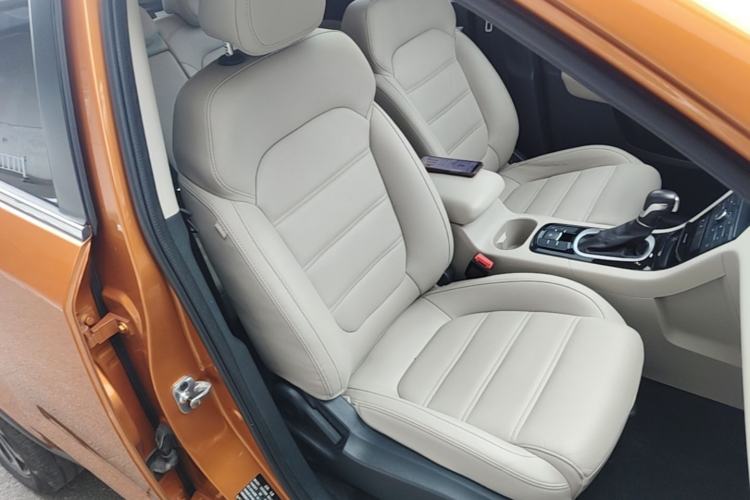 Used MG GS 2015 1.5TGI TST Luxury Edition Right Front Seat