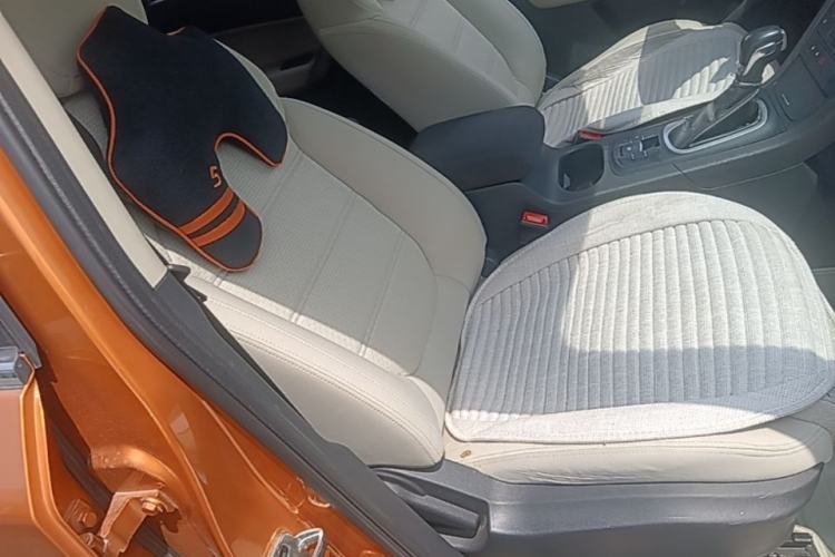 Used MG GS 2015 1.5TGI TST Elite Edition Right Front Seat