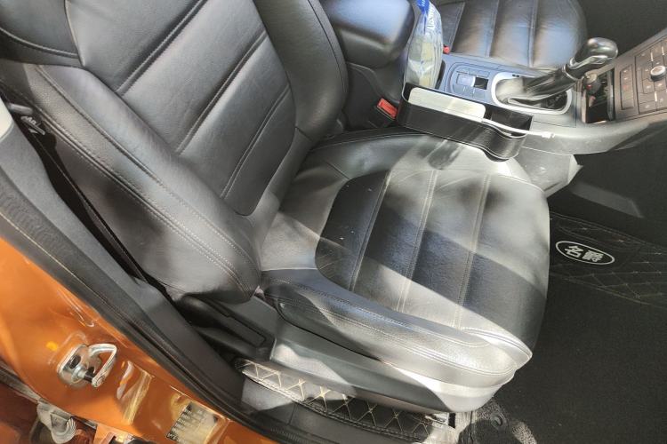 Used MG GS 2015 1.5TGI TST Luxury Edition Right Front Seat