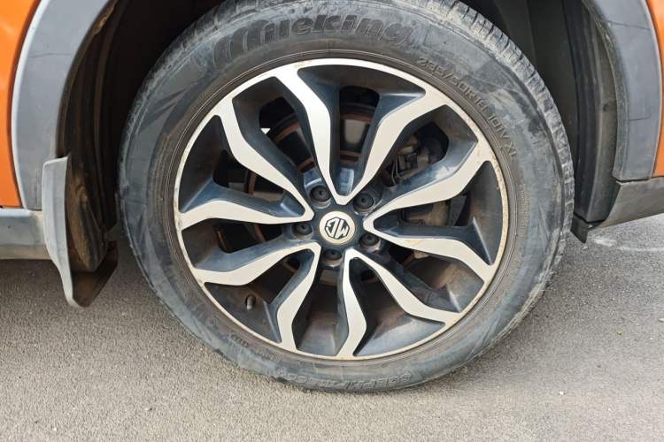 Used MG GS 2015 2.0TGI TST Luxury Edition Right Front Wheel Hub