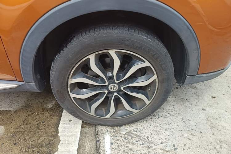Used MG GS 2015 1.5TGI TST Luxury Edition Right Front Wheel Hub