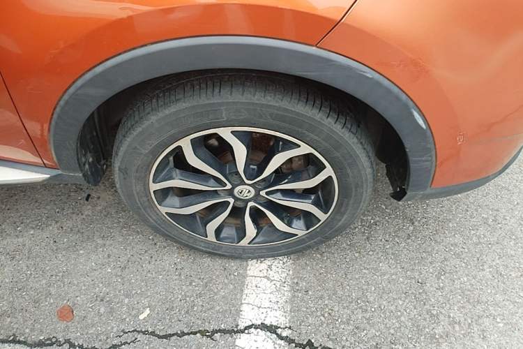 Used MG GS 2015 2.0TGI TST Luxury Edition Right Front Wheel Hub