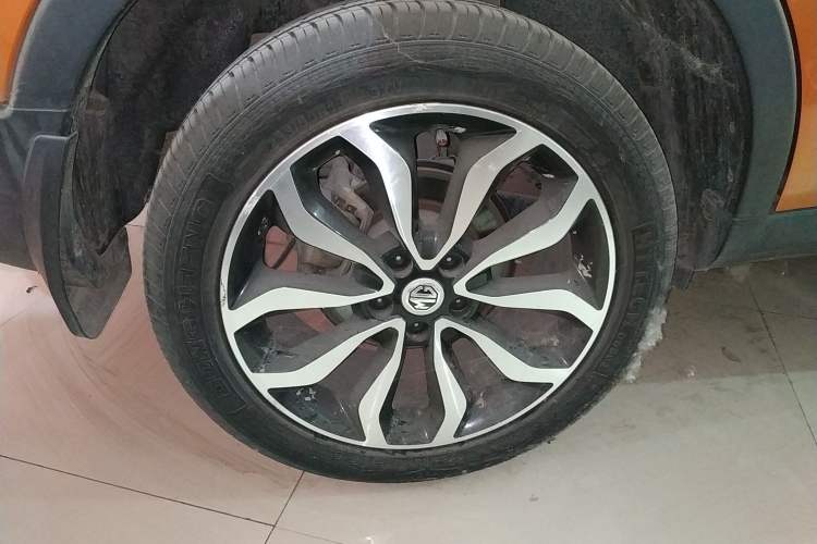 Used MG GS 2015 2.0TGI TST Four-Wheel Drive Flagship Edition Right Rear Wheel Hub