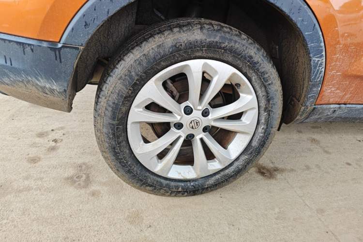 Used MG GS 2015 1.5TGI TST Elite Edition Right Rear Wheel Hub