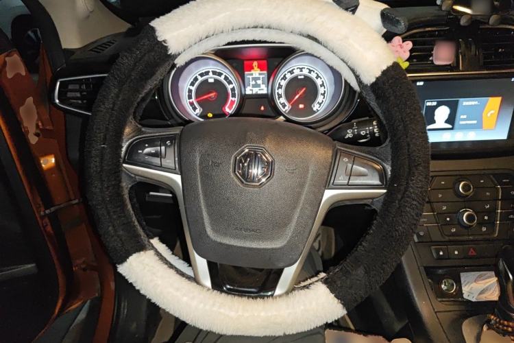 Used MG GS 2015 2.0TGI TST Luxury Edition Steering Wheel