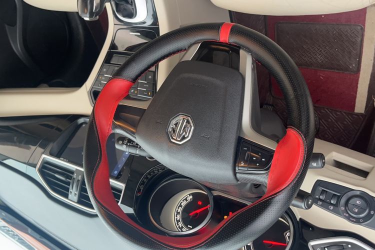 Used MG GS 2015 1.5TGI TST Luxury Edition Steering Wheel