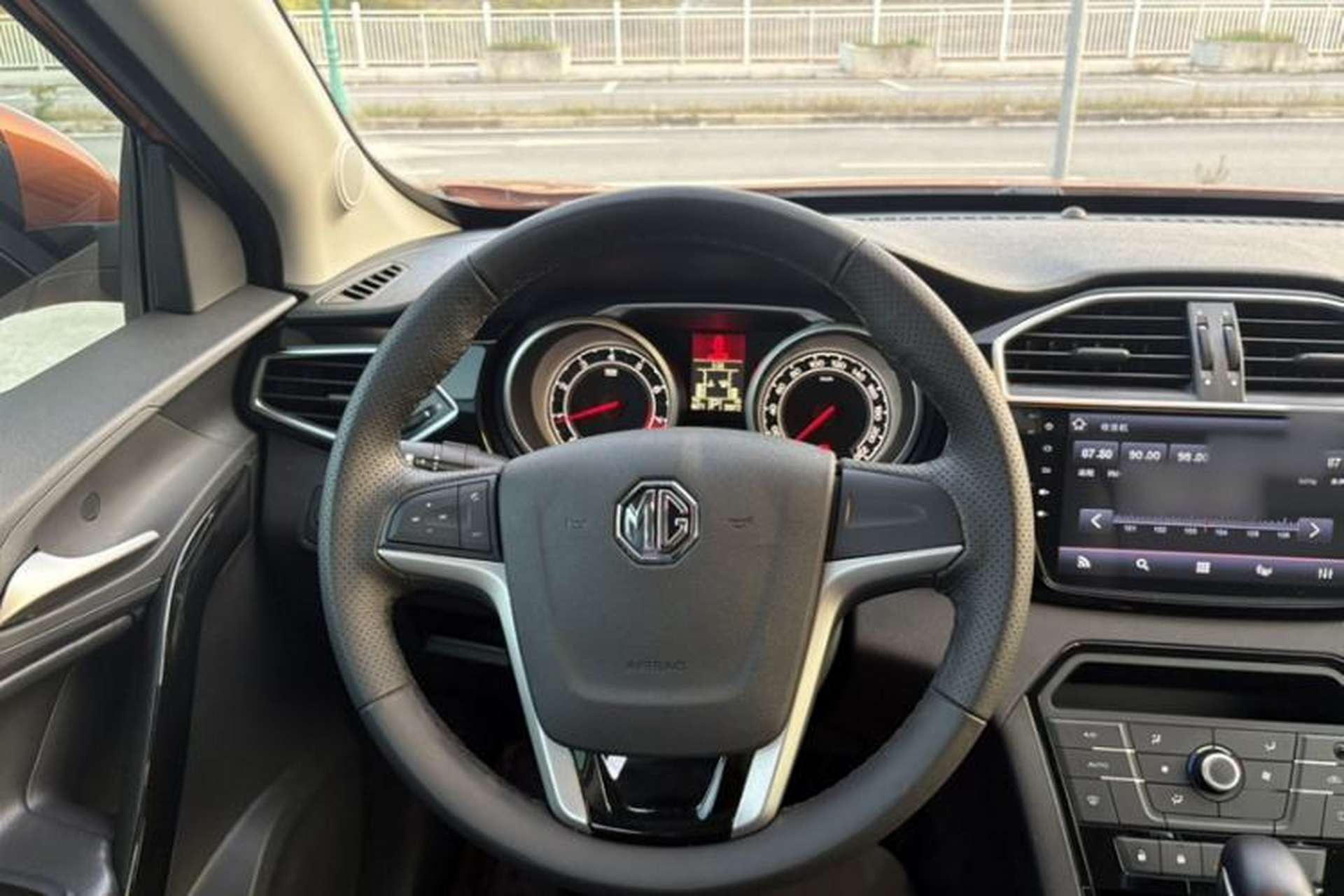 Used MG GS 2015 1.5TGI TST Luxury Edition Steering Wheel