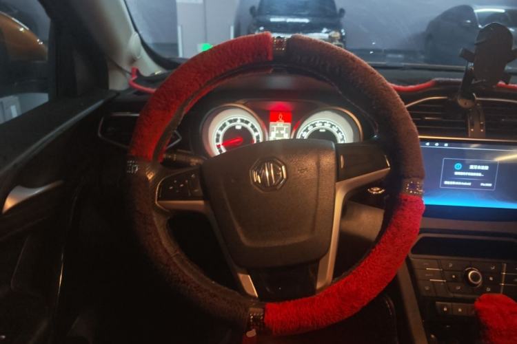 Used MG GS 2015 1.5TGI TST Luxury Edition Steering Wheel