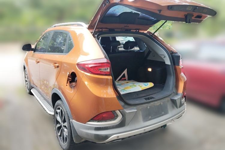 Used MG GS 2015 2.0TGI TST Luxury Edition Trunk