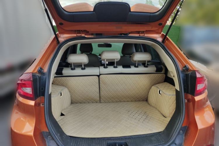 Used MG GS 2015 2.0TGI TST Luxury Edition Trunk