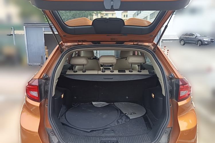 Used MG GS 2015 1.5TGI TST Luxury Edition Trunk