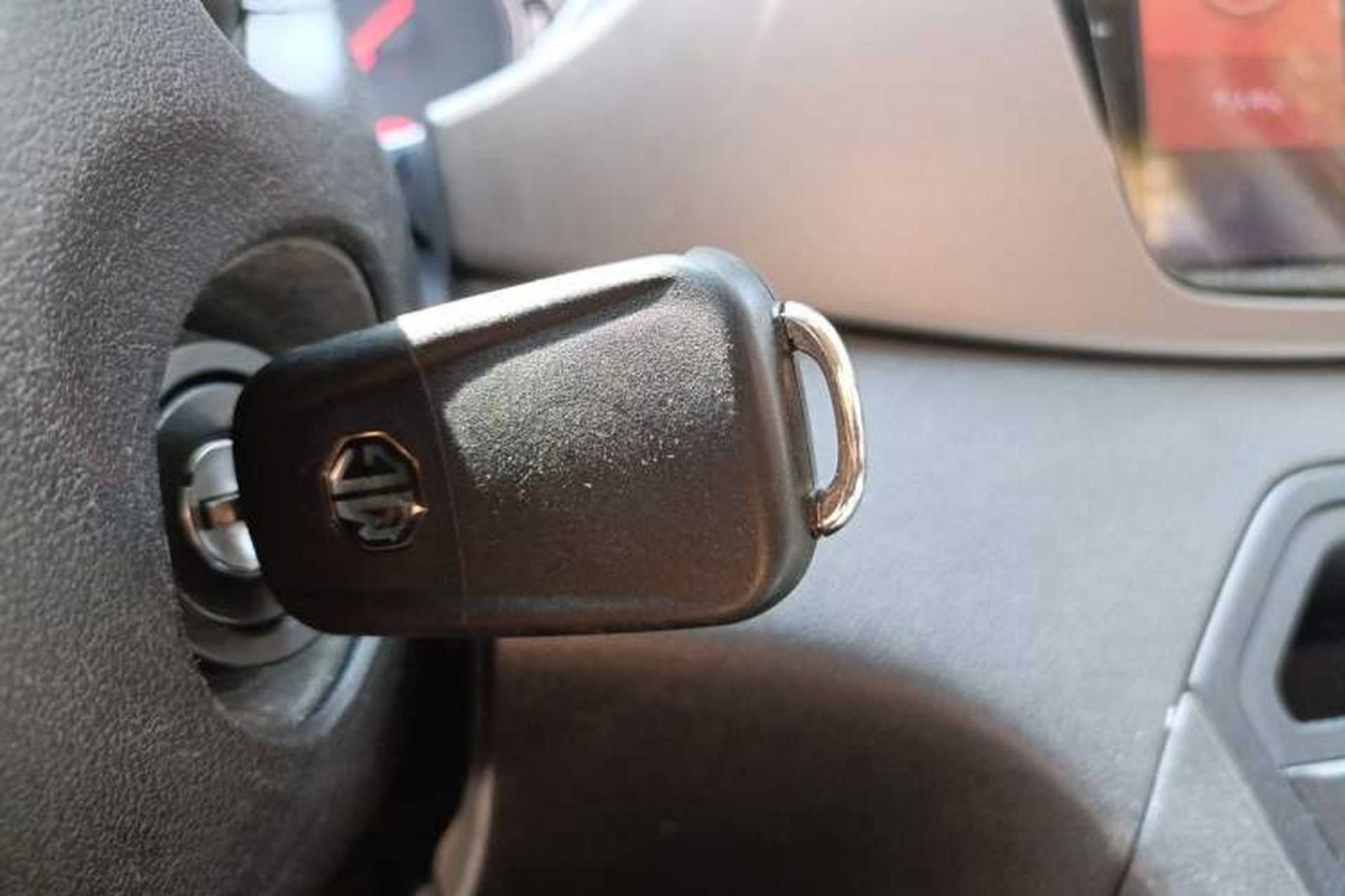 Used MG GS 2015 1.5TGI TST Elite Edition Vehicle Key