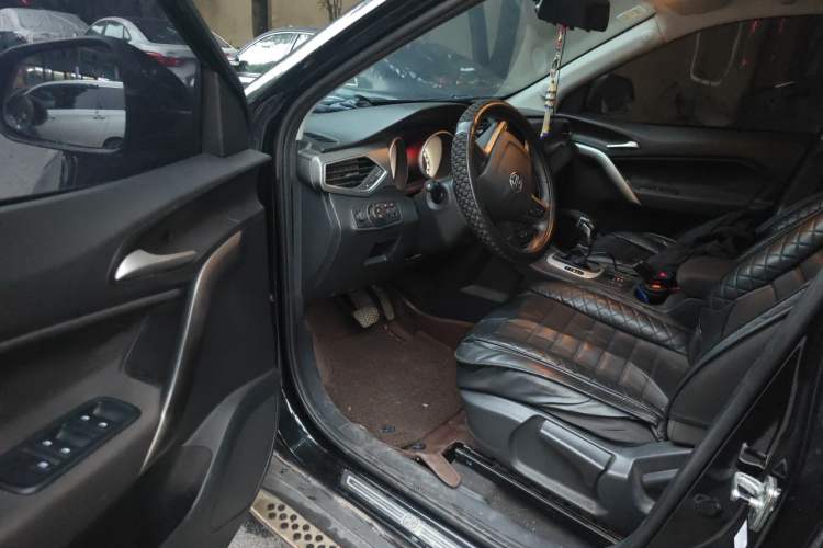 Used MG GS 2016 1.5TGI TST Elite Edition Driver Seat