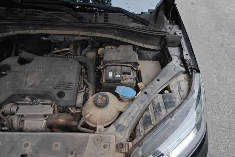 Used MG GS 2016 1.5TGI TST Elite Edition Engine Bay Left