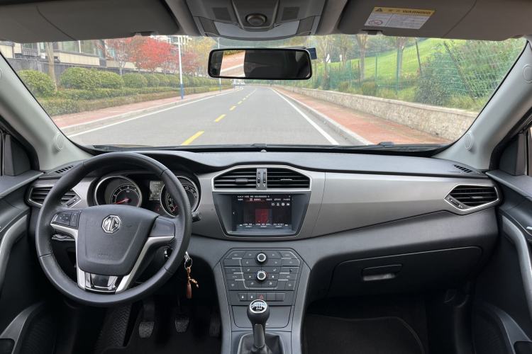 Used MG GS 2016 1.5TGI Manual Value Edition Interior 1