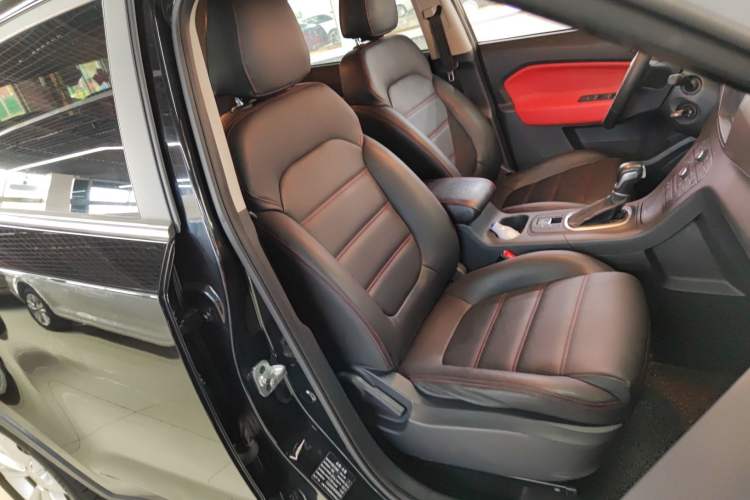 Used MG GS 2016 1.5TGI TST Elite Edition Right Front Seat