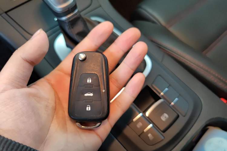 Used MG GS 2016 1.5TGI TST Elite Edition Vehicle Key