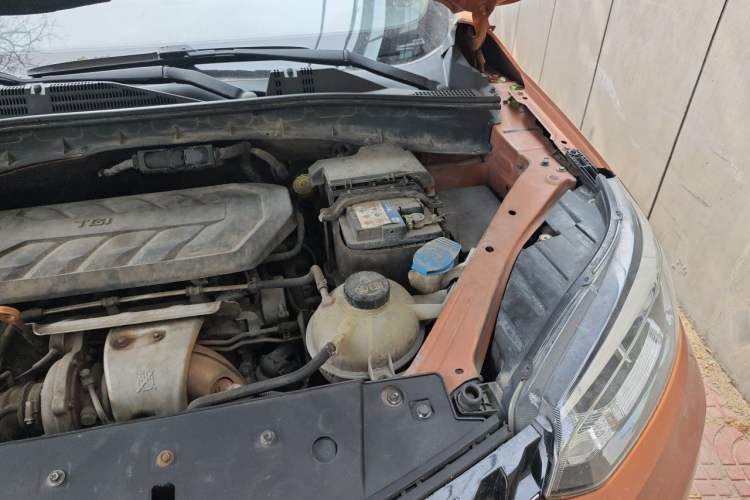 Used MG GS 2016 2.0TGI TST Luxury Edition Engine Bay Left