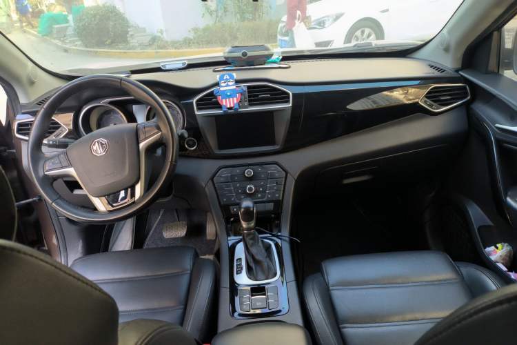 Used MG GS 2016 1.5T TST inkaNet Luxury Edition Center Console