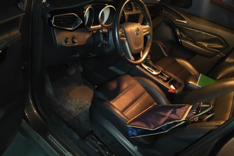 Used MG GS 2016 1.5TGI TST Luxury Edition Driver Seat