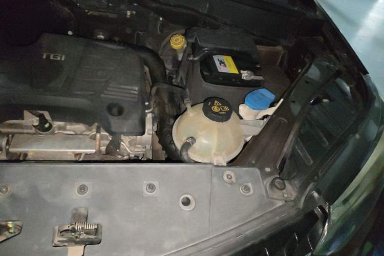 Used MG GS 2016 1.5TGI TST Luxury Edition Engine Bay Left