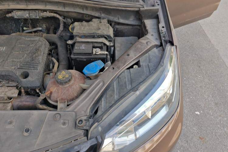 Used MG GS 2016 1.5TGI TST Luxury Edition Engine Bay Left
