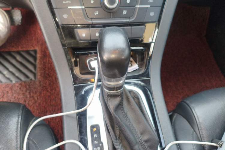 Used MG GS 2016 1.5TGI TST Luxury Edition Gear Lever