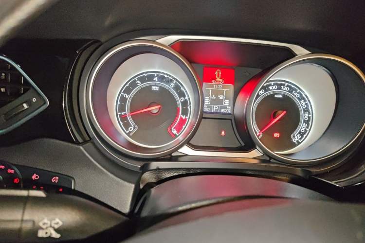 Used MG GS 2016 1.5TGI TST Luxury Edition Instrument Cluster