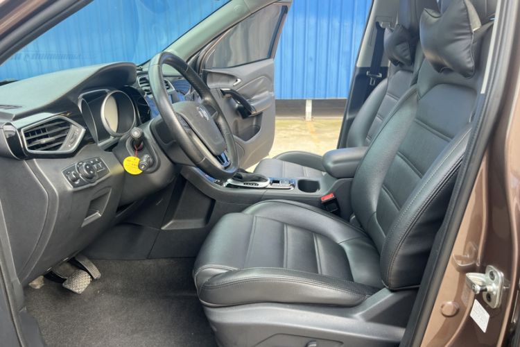 Used MG GS 2016 1.5TGI TST Luxury Edition Interior 2