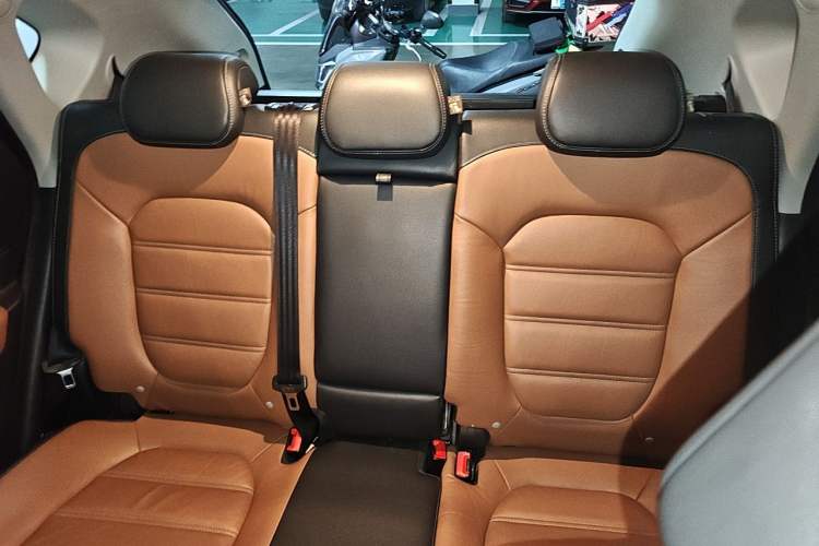 Used MG GS 2016 2.0TGI TST Four-Wheel Drive Flagship Edition Interior 4