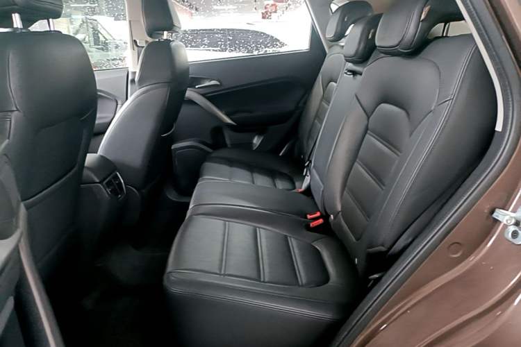 Used MG GS 2016 1.5TGI Manual Value Edition Left Rear Seat